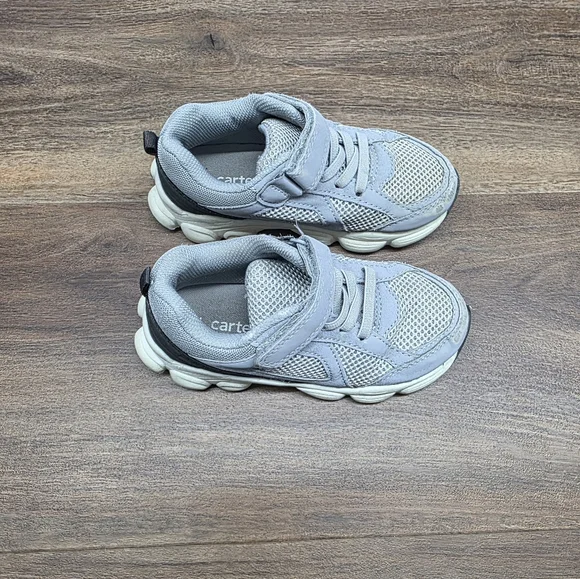 Bundle of Carters Toddler Boy Dinosaur/Gray Shoes SIZE: 11 - Picture 9 of 14